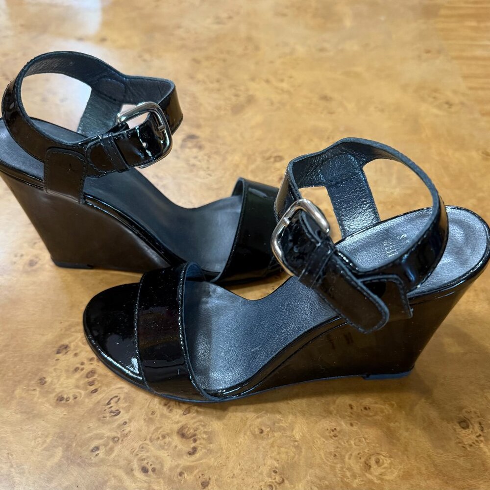 SALE NEW Stuart Weitzman $325 Black Patent Leather Sandal Wedge Heels sz 6